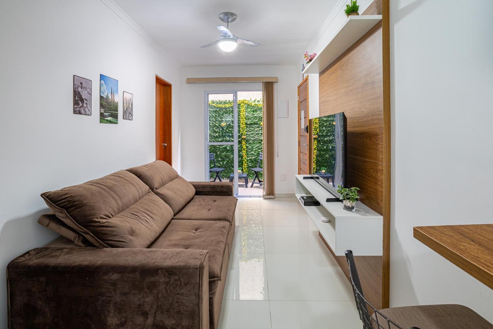 Apartamento Apto A 800m Do Metro Tucuruvi; 2 Quartos; Terreo; A 3km Da Academia Militar Do Barro Branco; A 5km Da Expocenternorte *